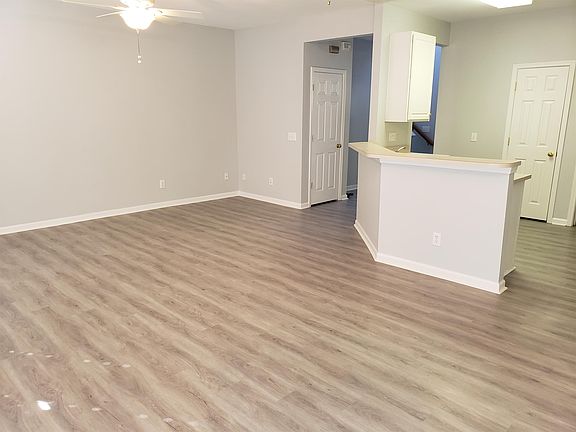 2nd image of 2732 Mill Valley Ct #1