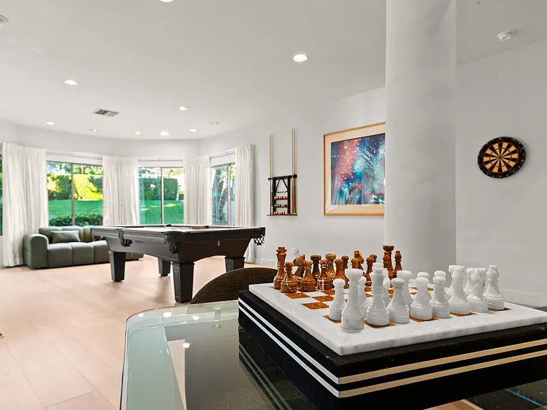 6410 Sea Cove Dr — Photo 25