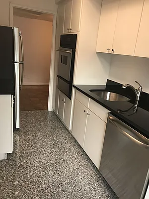 Rented by Carlyle Property Management | media 3