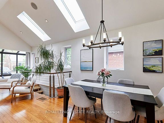 4th image of 10 Queensgrove Rd