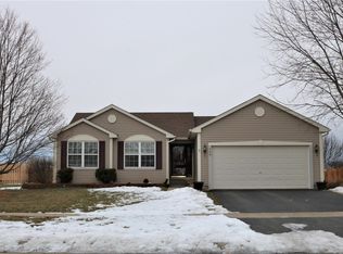 544 N Charles St, Cortland, IL 60112