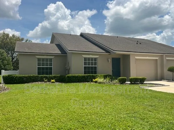 1106 Brook Meadow Dr, Lakeland, FL 33811