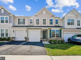 3703 Havertill Ln, Woodbridge, VA 22193