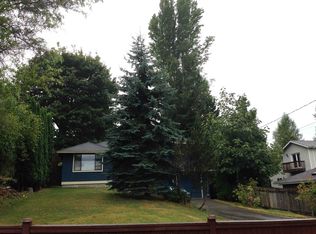 10343 38th Ave NE, Seattle, WA 98125