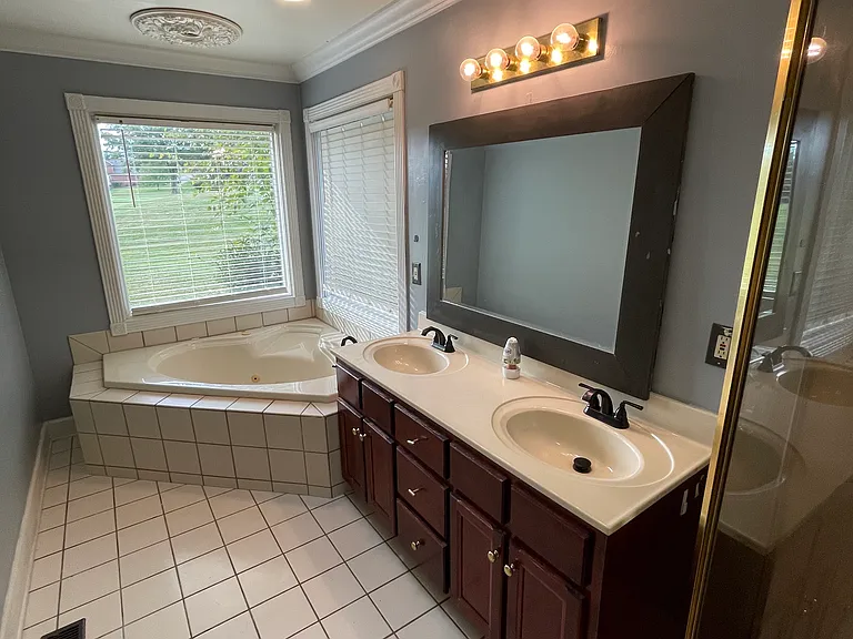 1116 Crooked Creek Dr — Photo 11