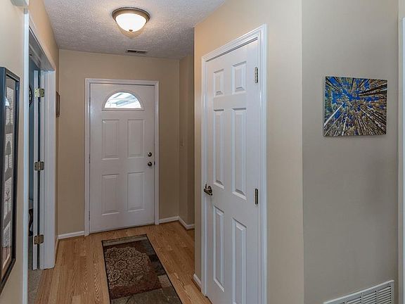 3rd image of 2637 Sunningdale Ct