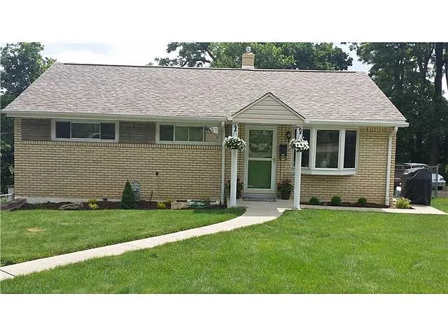 213 Cedarcove St photo 1