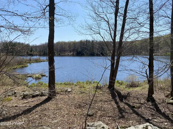 Lake Front Lot Butternut Ct, Canadensis, PA 18325