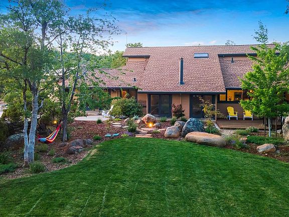 3rd image of 13633 Coyote Ct