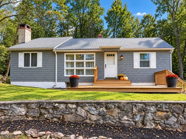 916 Cedar Dr, Stillwater Twp., NJ 07860