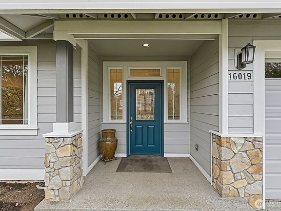 2nd image of 16019 SE 137th Terrace