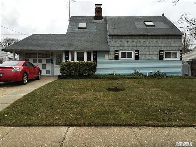 1st image of 93 Abbey Ln
