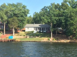 196 Windy Point Dr, Waterloo, SC 29384