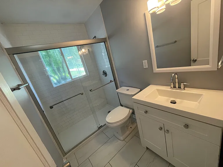 7246 Tracy Ave — Photo 16