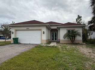 3620 22nd Ave NE, Naples, FL 34120