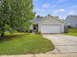 241 N Honey Springs Ave, Fuquay Varina, NC 27526