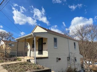 119 Clinton St, Mc Kees Rocks, PA 15136