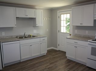 12-7906 Slayton Settlement Rd APT 12, Gasport, NY 14067