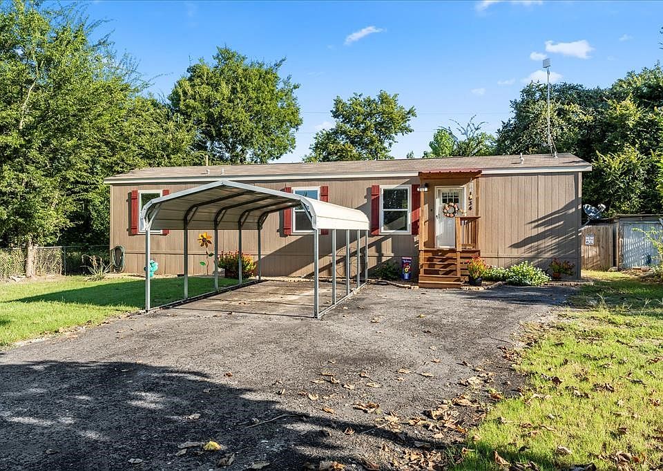 1st image of 1034 Pleasant Dr