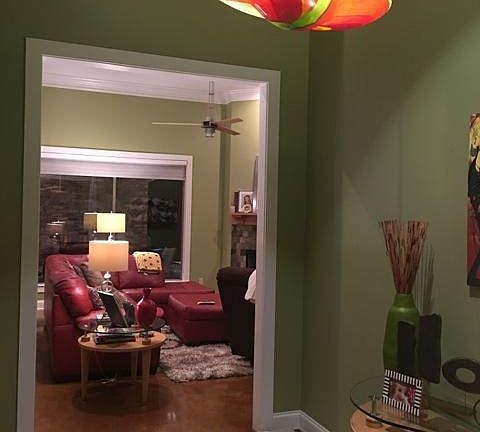 2nd image of 517 Rue La Belle