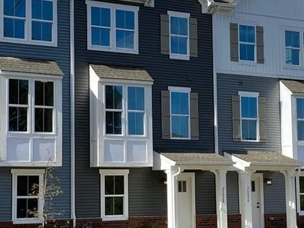 2682B Azalea Garden Rd, Norfolk, VA 23513