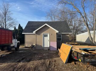 608 Essen St, Brook, IN 47922