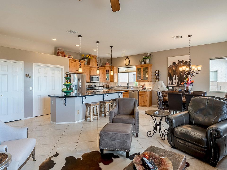 1st image of 2637 E Big View Dr