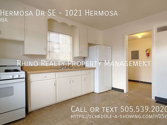 3rd image of 1021 Hermosa Dr SE #1021