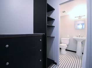 1671 N. Prospect Ave., Milwaukee, WI 53202