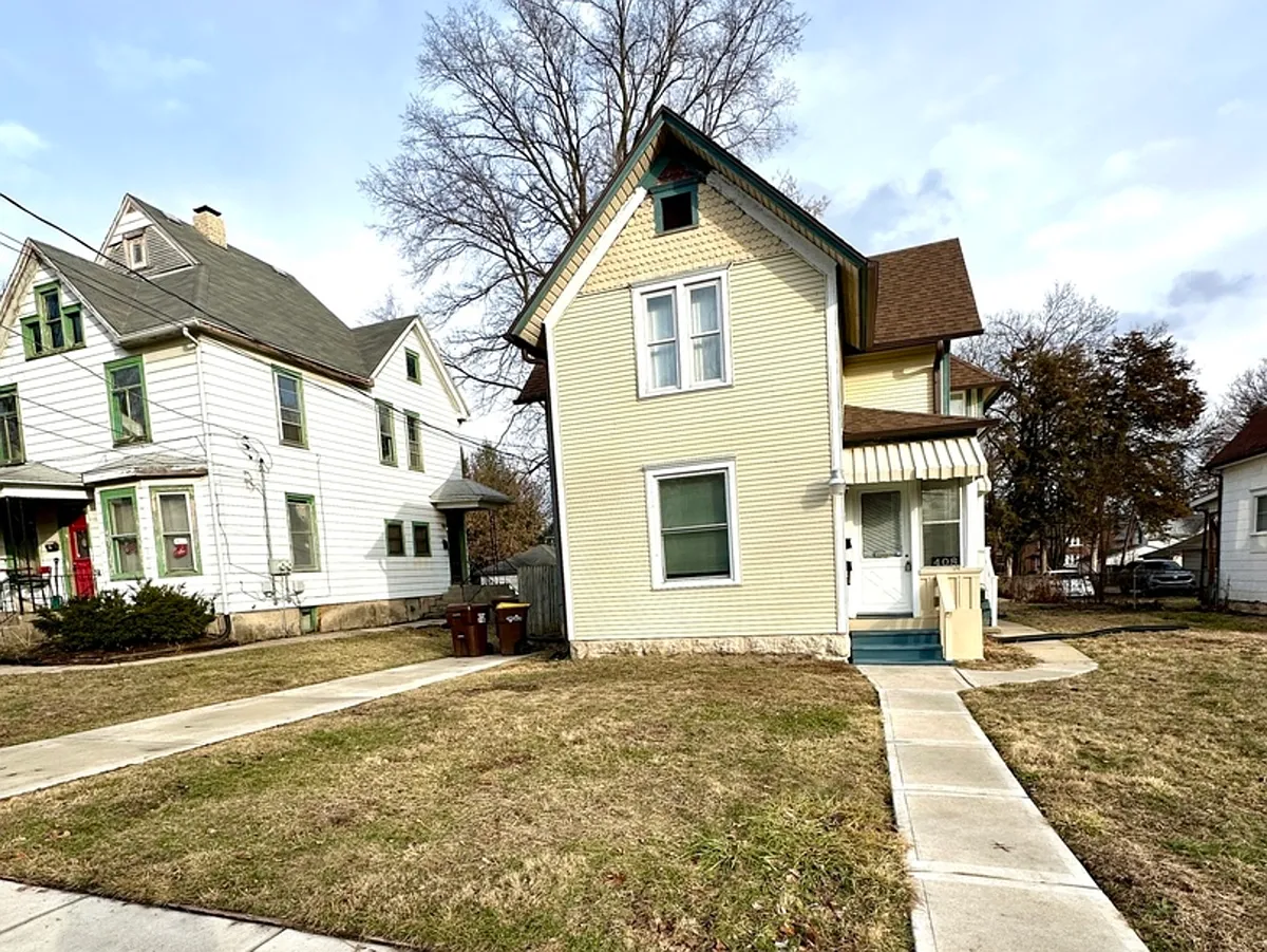 Building Photo - 408 S Gardiner Ave #2