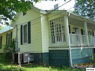 1113 E 2nd North St, Morristown, TN 37814