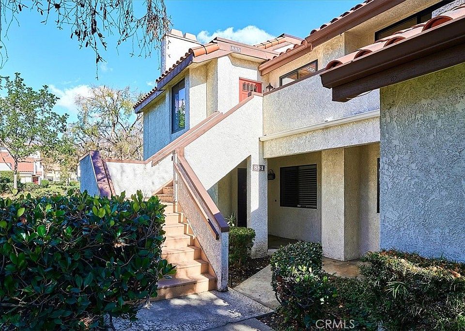 1st image of 885 Connors Ct #6