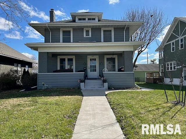 807 7th Ave S photo 1