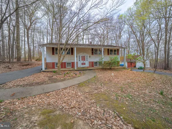 1301 Campbell Cir, Downingtown, PA 19335