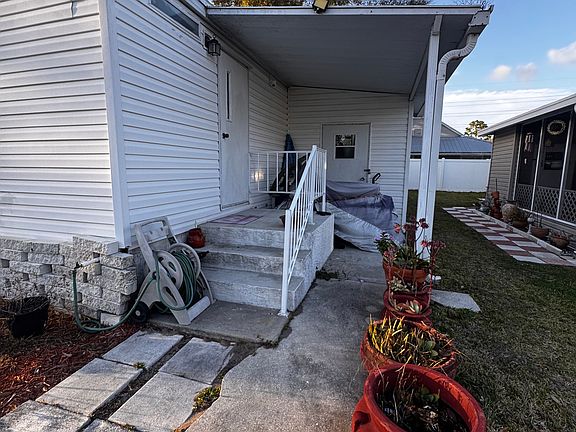 2nd image of 12240 Acorn Ridge Dr