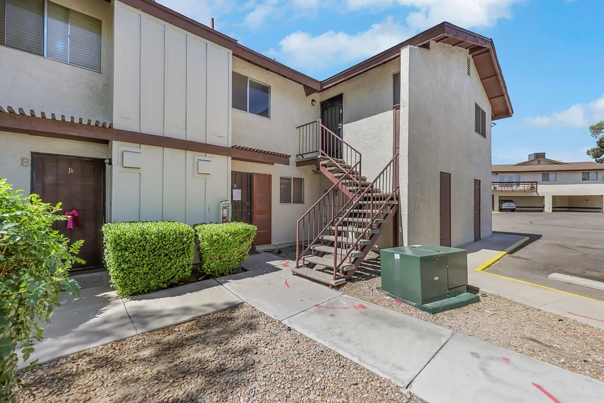 Building Photo - 2373 Wooster Cir #D