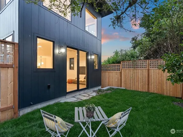 2528 27th Ave W, Seattle, WA 98199