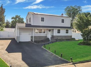 8 Franco Ave, Selden, NY 11784