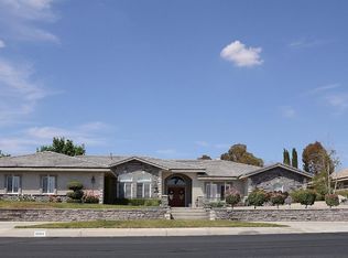 19154 Elkhorn Rd, Apple Valley, CA 92308