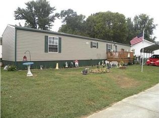 823 E State St, Princeton, IN 47670