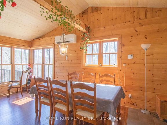 5th image of 2335 Calabogie Rd