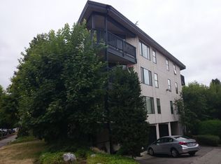 1728 California Ave SW #301, Seattle, WA 98116