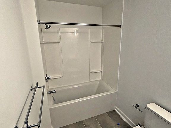 5th image of 7101-7103 Woodland Ave #12
