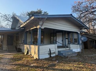 718 12th St SE, Paris, TX 75460