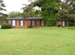 1851 W Tannehill Dr, Florence, AL 35630