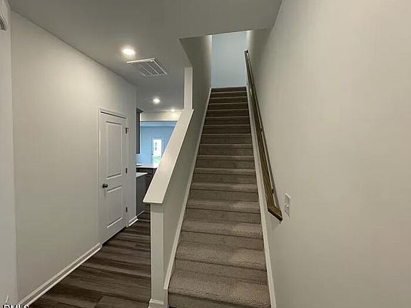 4th image of 249 Lily Patch Ln