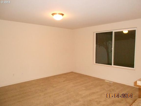 2nd image of 6913 NE 55th Ave