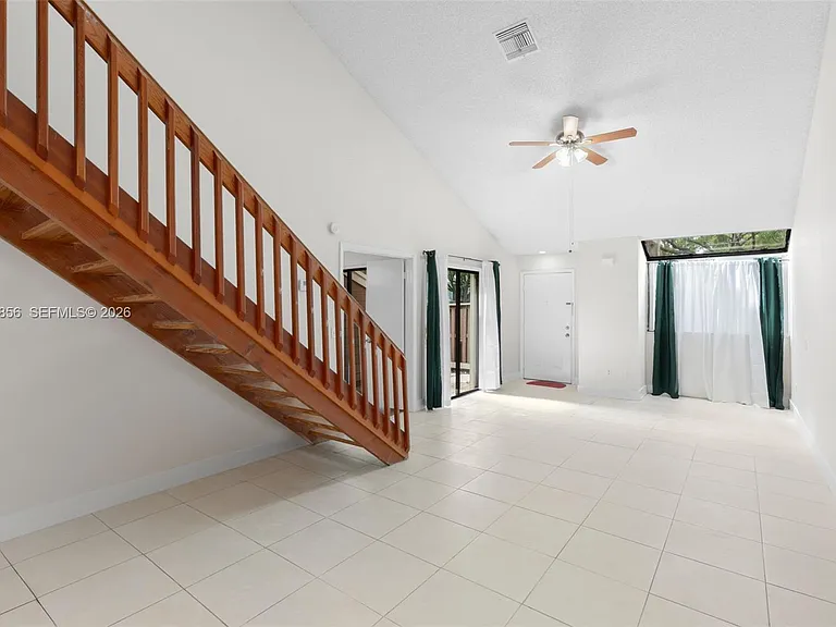 7144 Sportsmans Dr #7144 — Photo 5