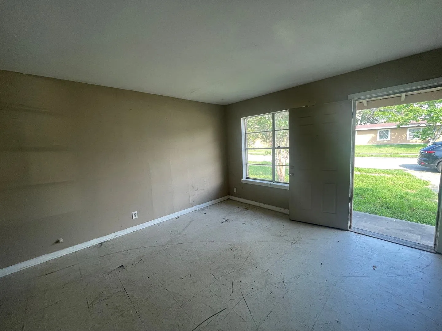 3/1-Meadowbrook Area — Photo 3