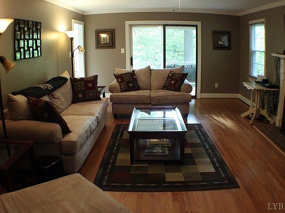 3rd image of 2211 Falcon Hill Pl
